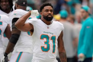 Raheem Mostert as the solution for the Dallas Cowboys Raheem Mostert as the solution for the Dallas Cowboys