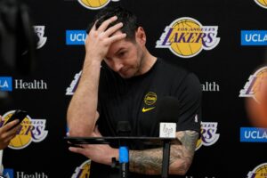 A stern warning from JJ Redick A stern warning from JJ Redick