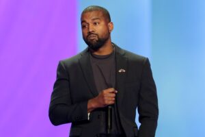 A wake up call amid the chaos for Kanye West A wake up call amid the chaos for Kanye West