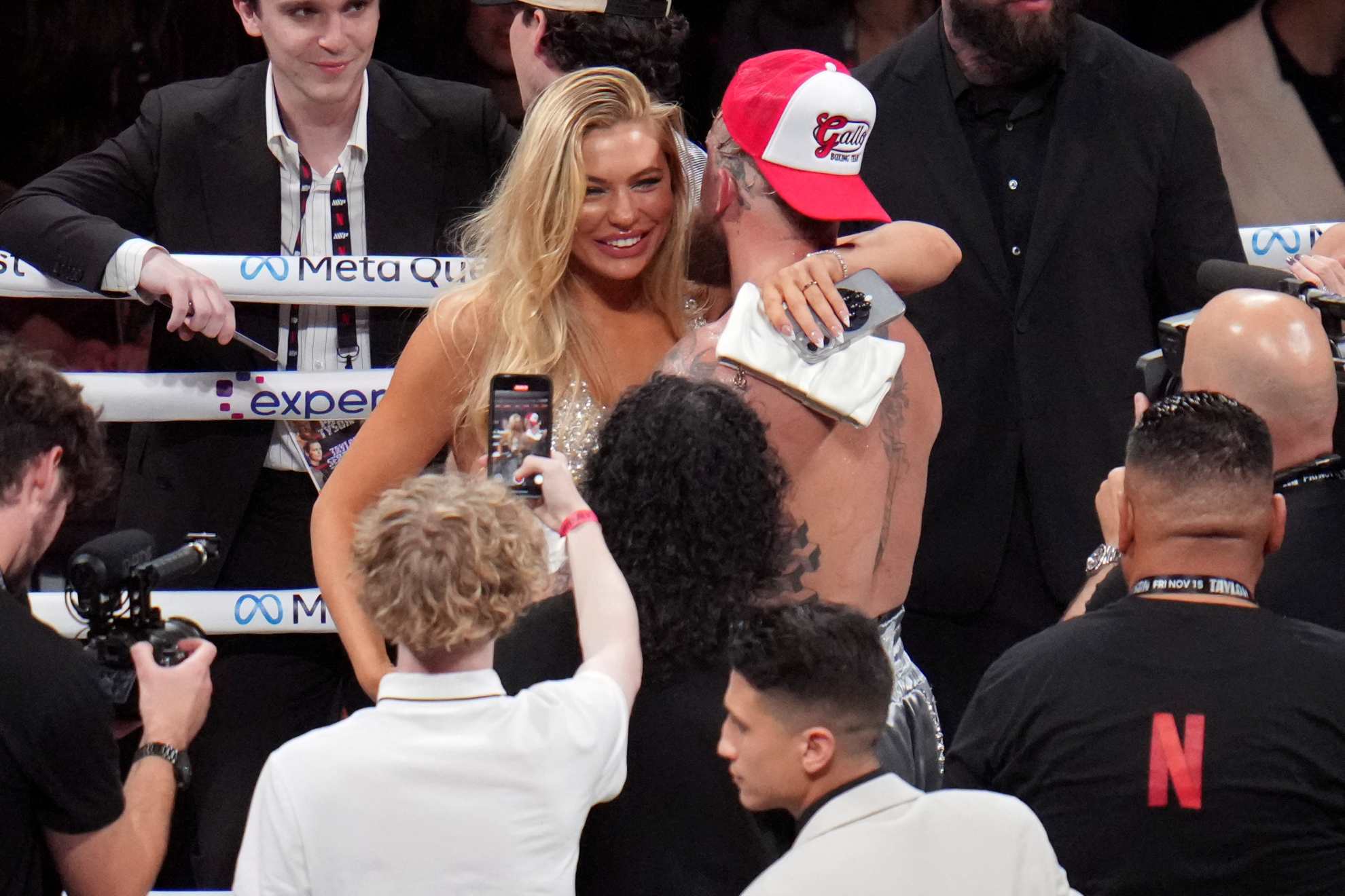Jake Paul gets an unexpected surprise from his girlfriend