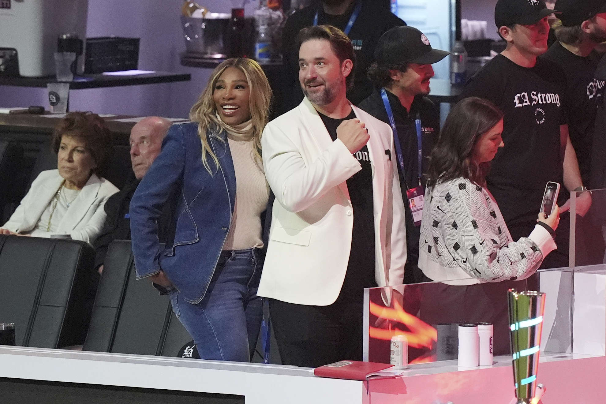 Alexis Ohanian defends his marriage from criticism and stands firm with Serena Williams
