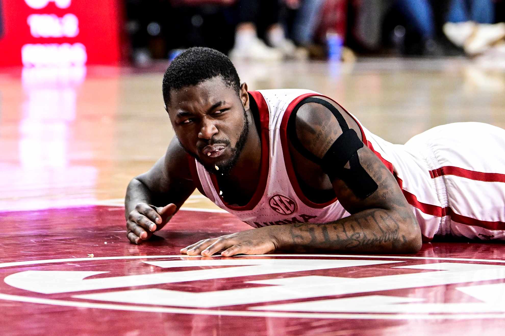 Duke Miles suffers shocking injury in a high risk play against Mississippi State