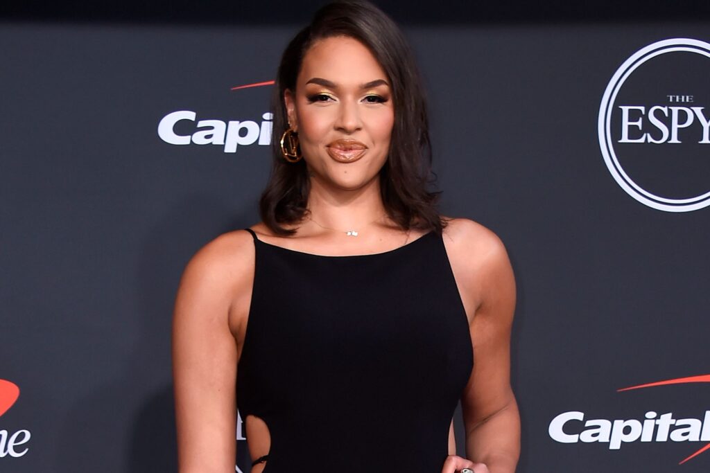WNBA athlete shocks fans by revealing her OnlyFans earnings
