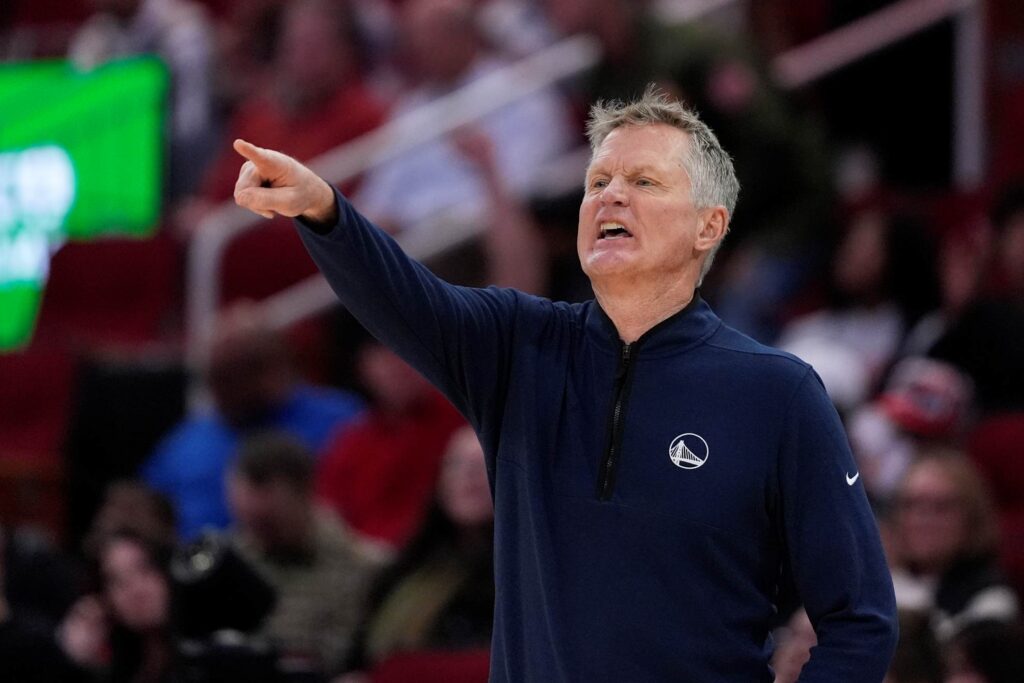 Warriors HC Steve Kerr tough on robots in hilarious video