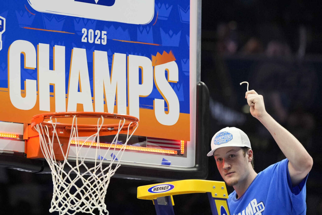 Duke shines without Flagg But a new star emerges