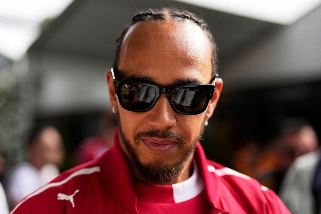 Lewis Hamilton is stunned by the heartfelt gesture no one saw coming toward his engineer