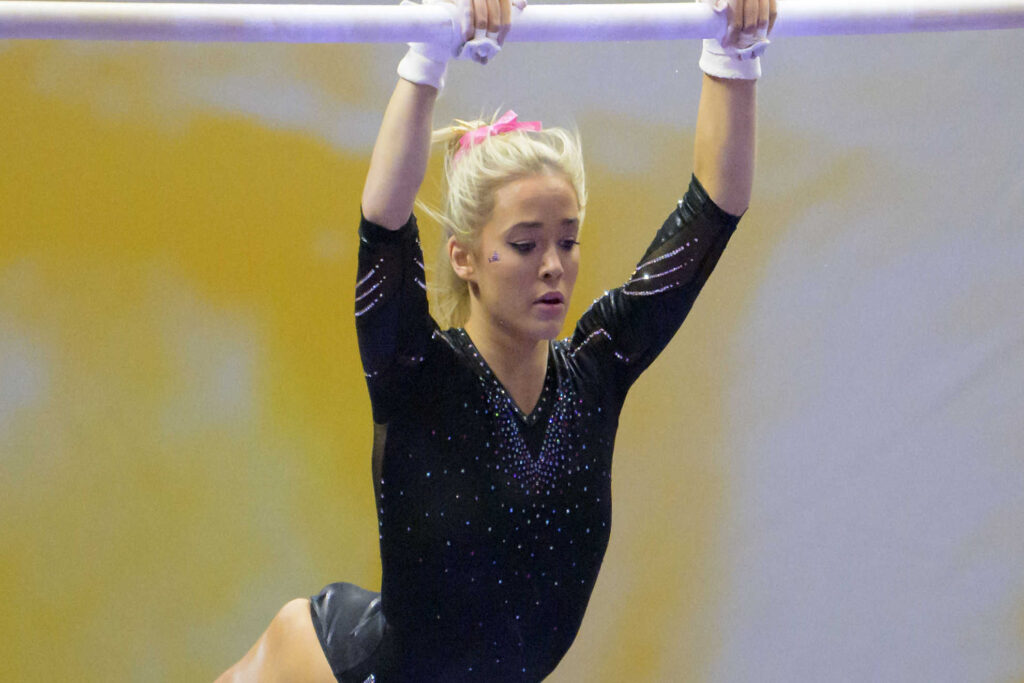 Livvy Dunne s coach reveals details about the gymnast s unusual injury