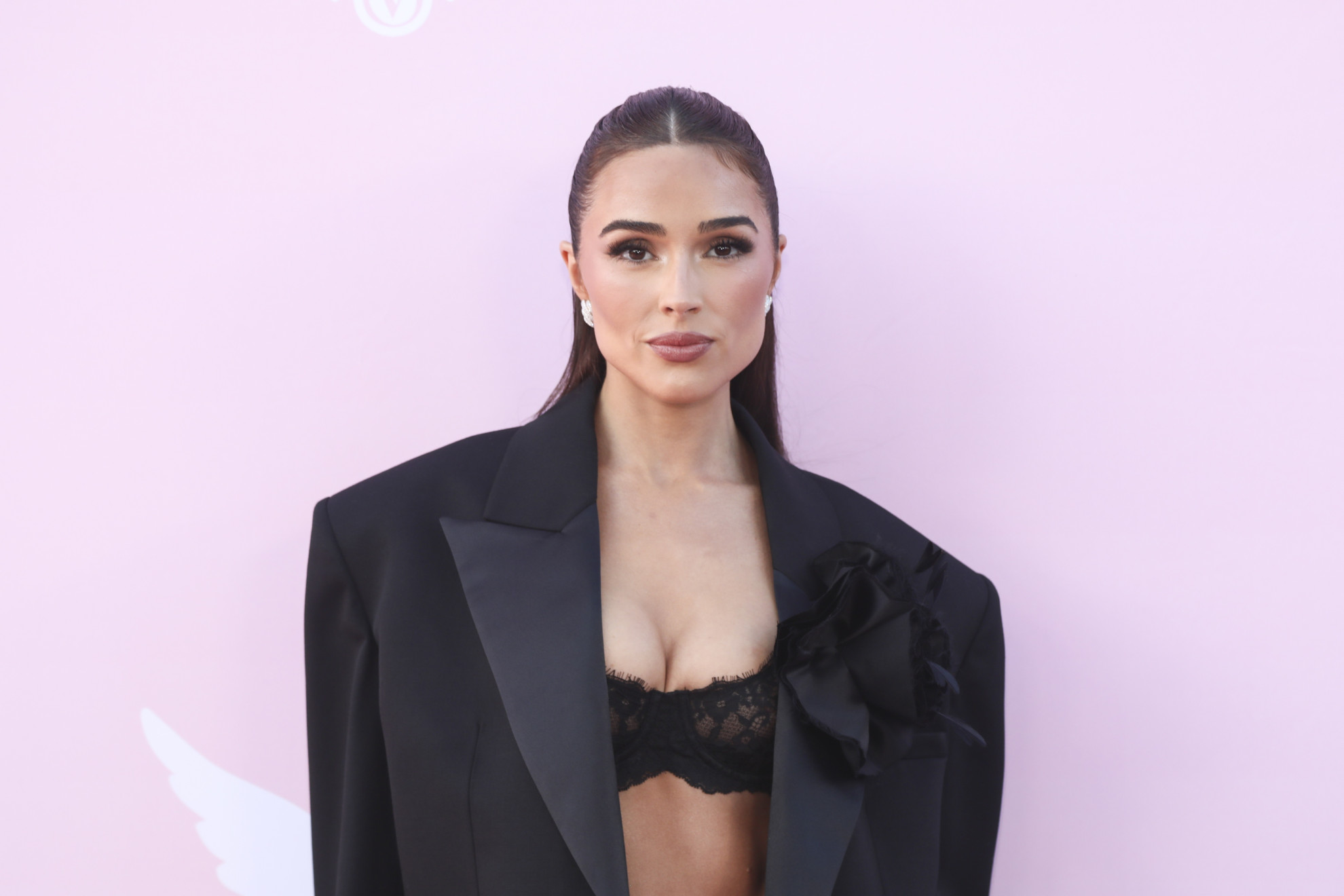 Olivia Culpo redefines maternity fashion with glamorous style that even impresses Christian McCaffrey