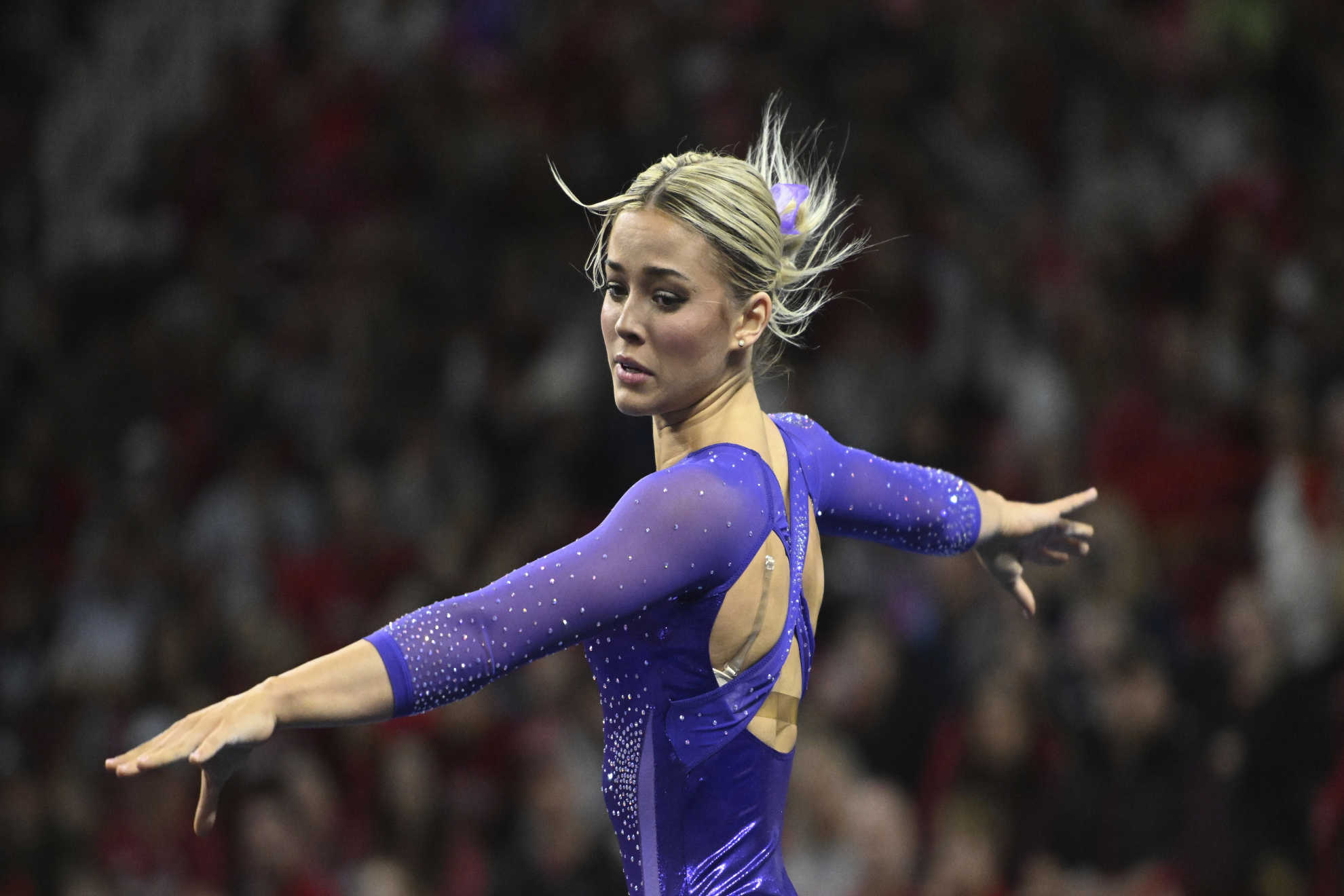 Olivia Dunne and her LSU teammates honor dillon reidenauer with a heartfelt tribute