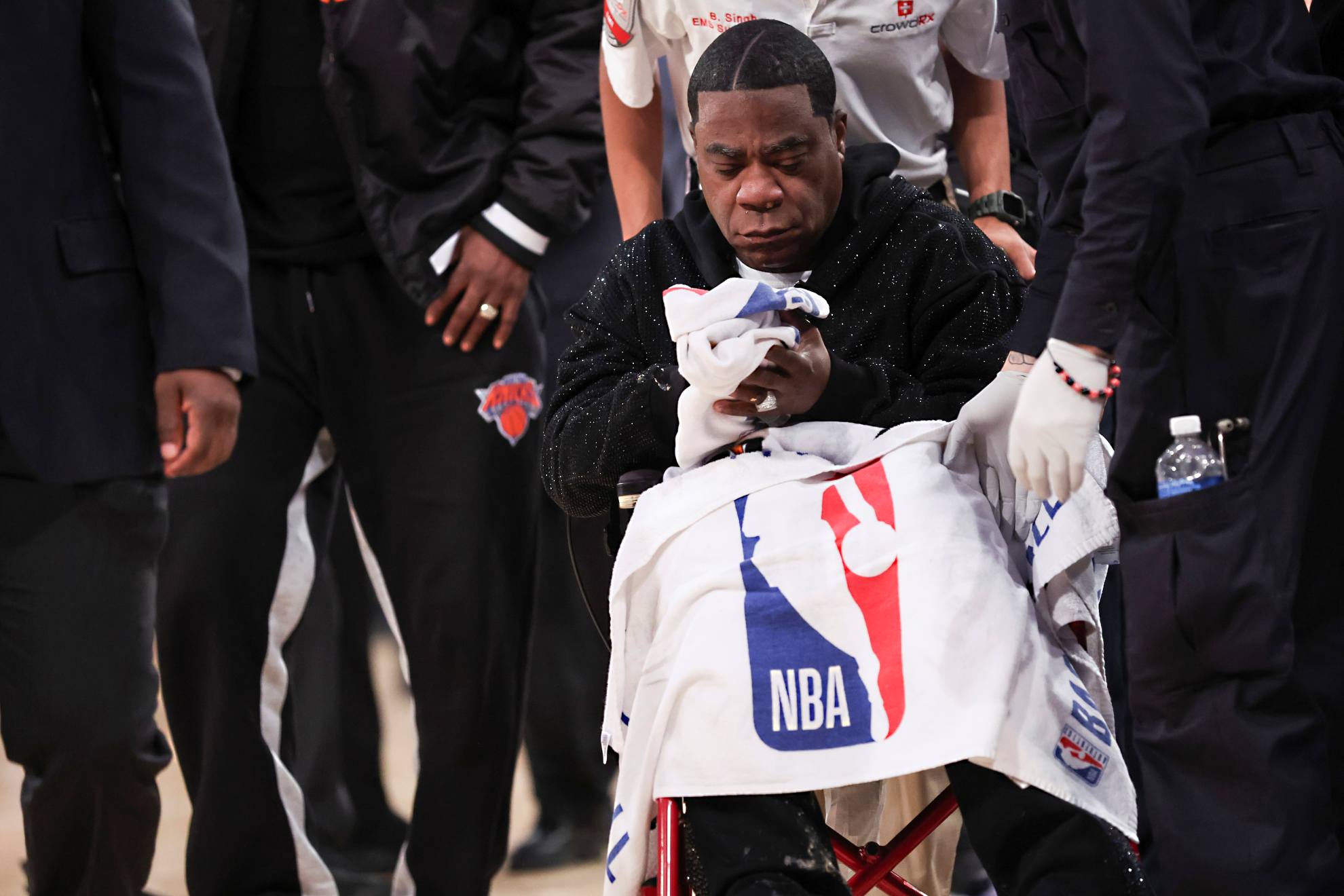 Tracy Morgan was quickly assisted
