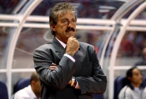 What comes after Messi Ricardo La Volpe