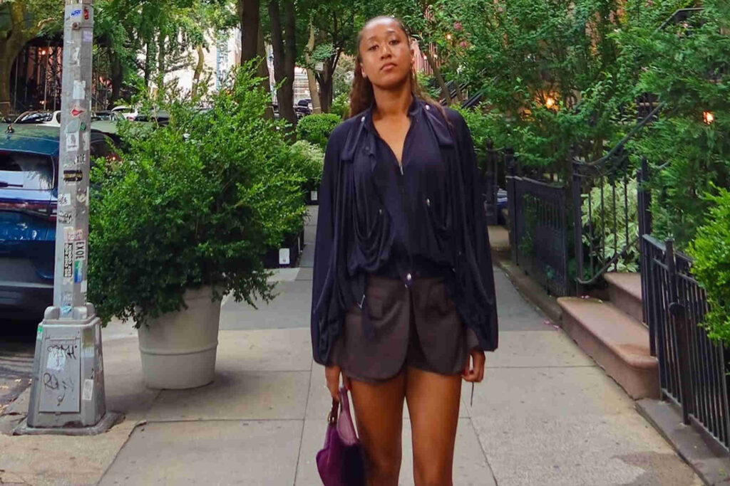 Naomi Osaka draws strength from Serena Williams and dominates in Montreal