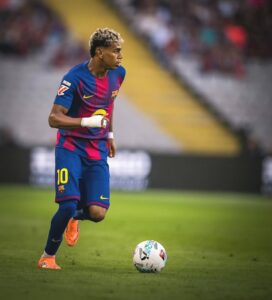 Lamine Yamal surpasses Mbappé in Champions League history